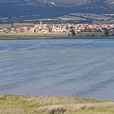 Casas Rurales La Laguna Y La Buhardilla De La Lagu Gallocanta Buitenkant foto